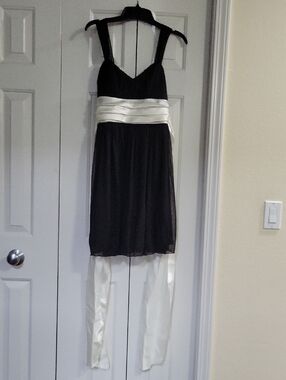 Vintage Trixxi Black and White Satin Sash Flowy Cocktail Dress